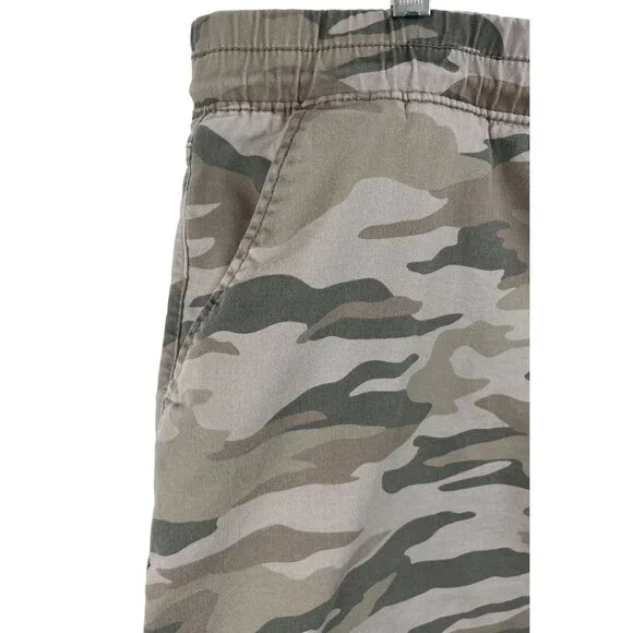 Time & Tru Womens Size XXXL (22) Camo Camouflage Shorts Elastic Waist Drawstring - Picture 4 of 10